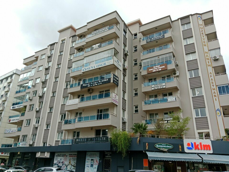 Legal services Yaşasın Hukuk Bürosu, Izmir, photo