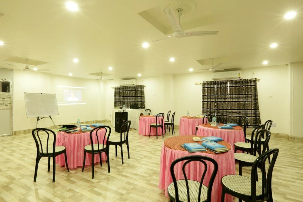 Фото Hotel Grand Luit