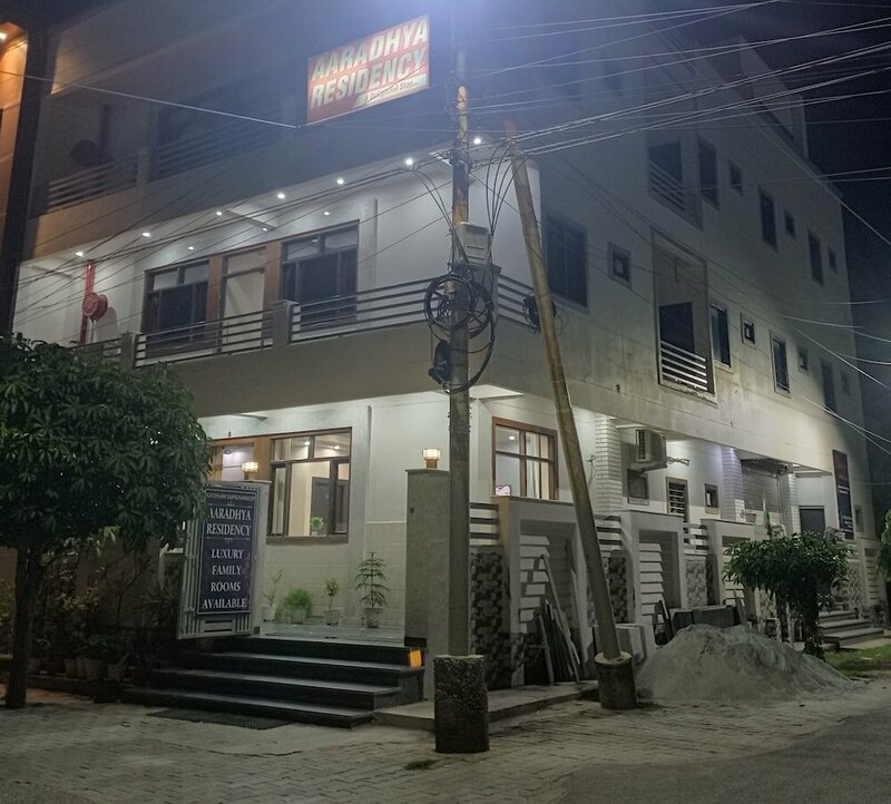 Гостиница Hotel Aaradhya Residency в Агре
