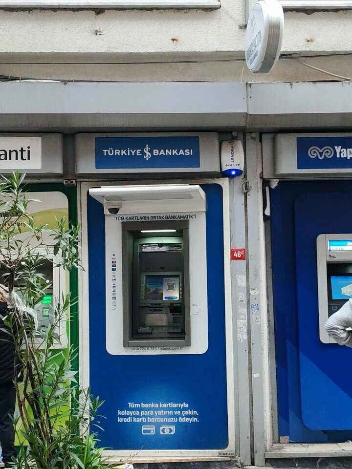 ATM Turkey Is Bank ATM, Istanbul, photo