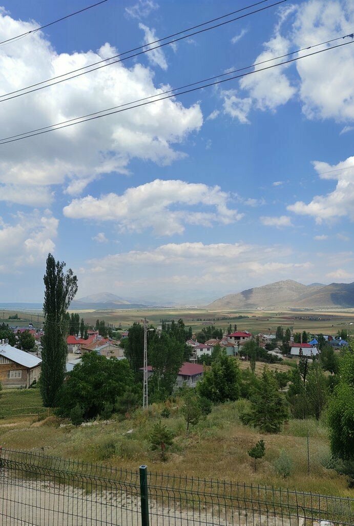 Primary school Doganli Primary School, Tufanbeyli, photo