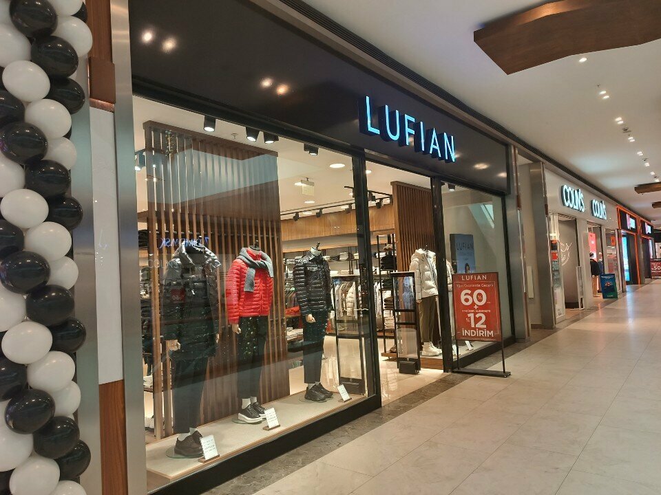 Clothing store Lufian, Ankara, photo