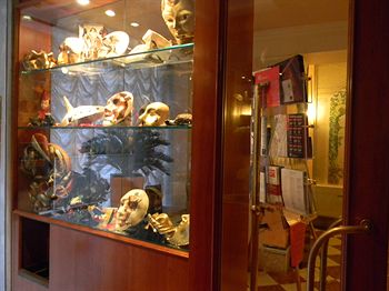 Фото Hotel Pantalon