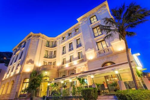 Гостиница Hotel El Paradiso в Ментоне