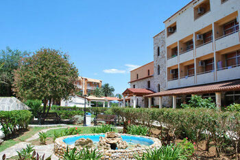 Фото CNic Gemini Hotel