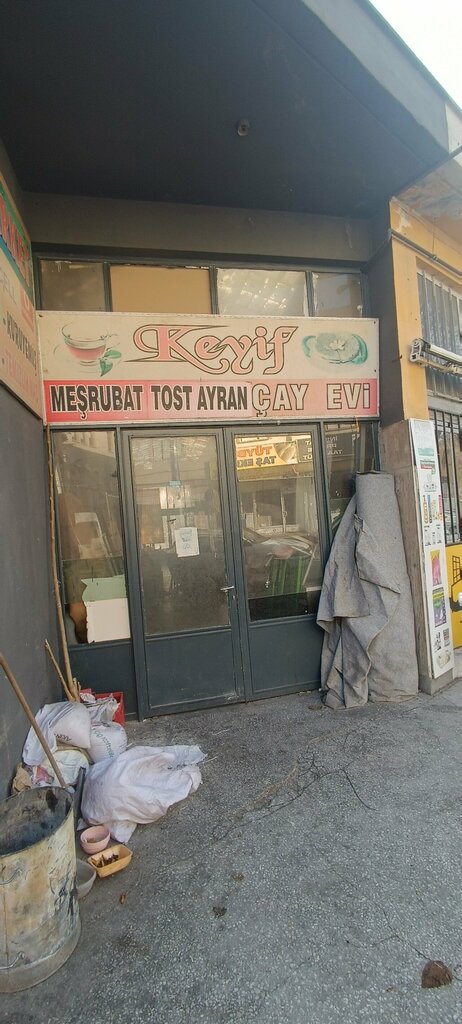 Cafe Pleasure on the Grill Tea House, Konya, photo