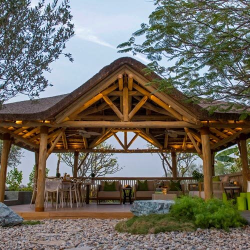 Lumber Cape Reed International, Dubai, photo