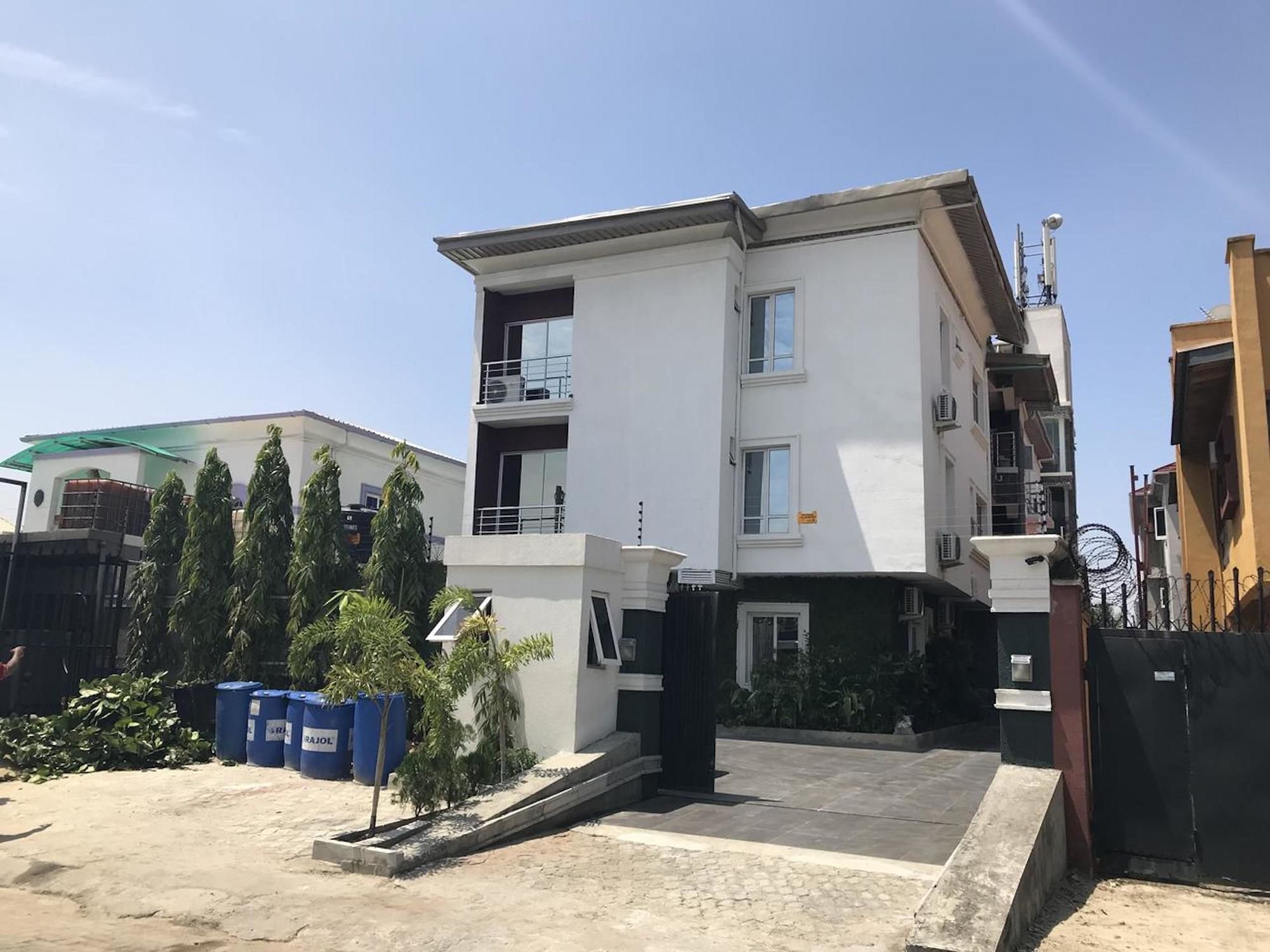 Фото H3 Luxury Cottage