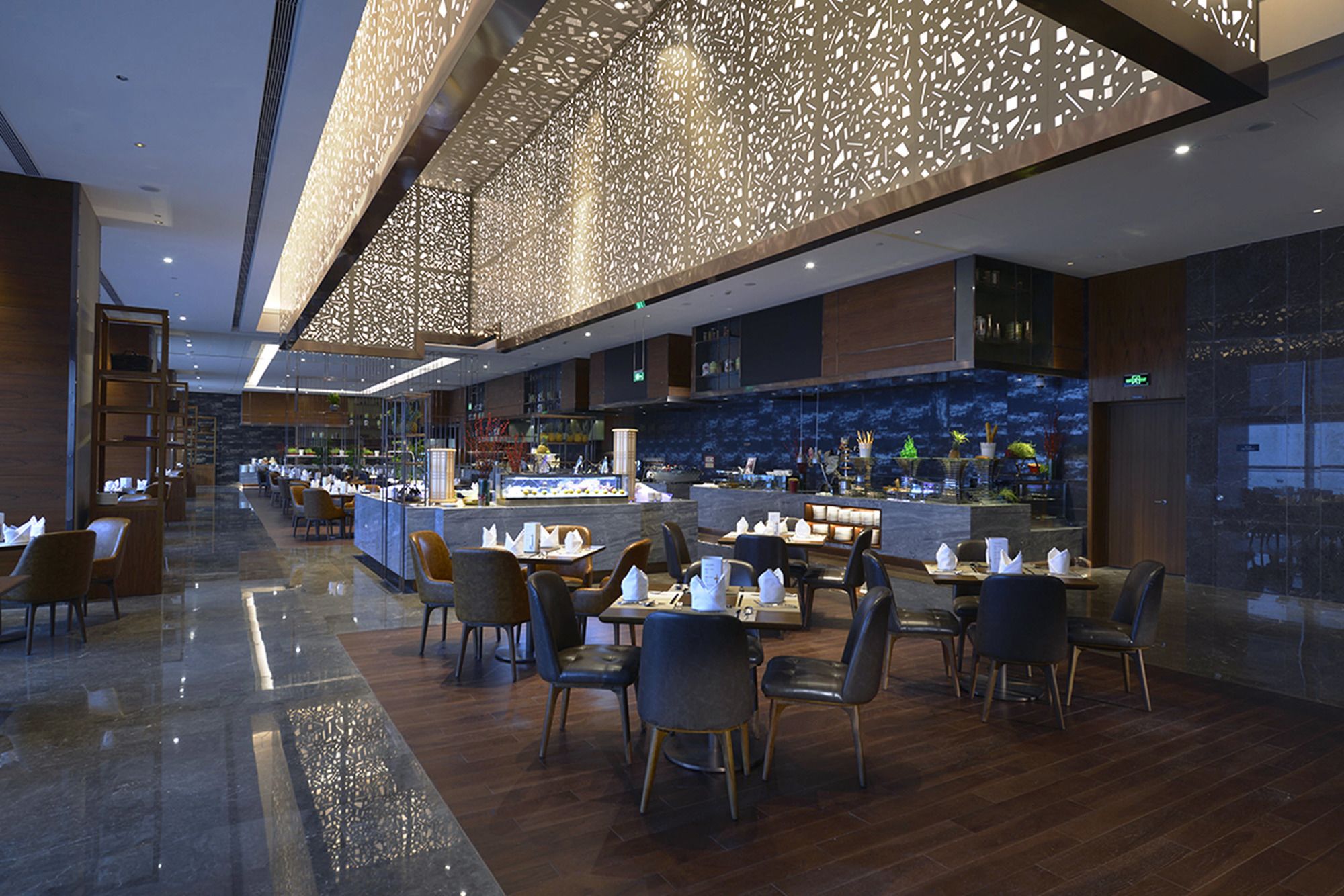 Фото Golden Eagle Summit Hotel Kunshan