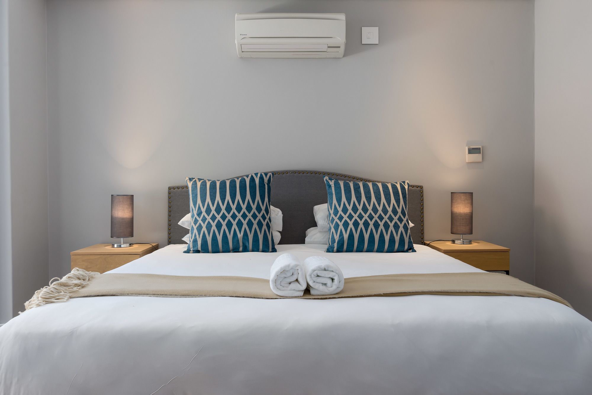 Фото Warwick 107