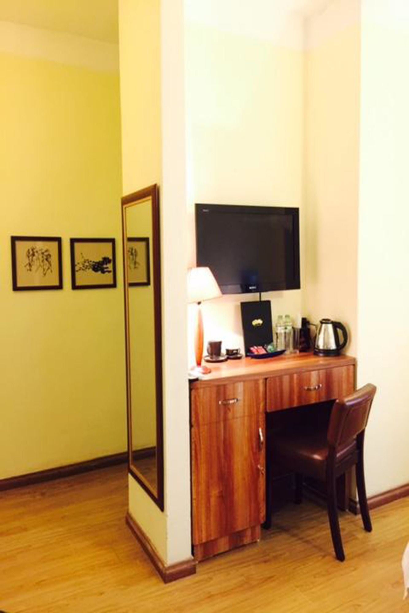 Фото Gecko Hotel