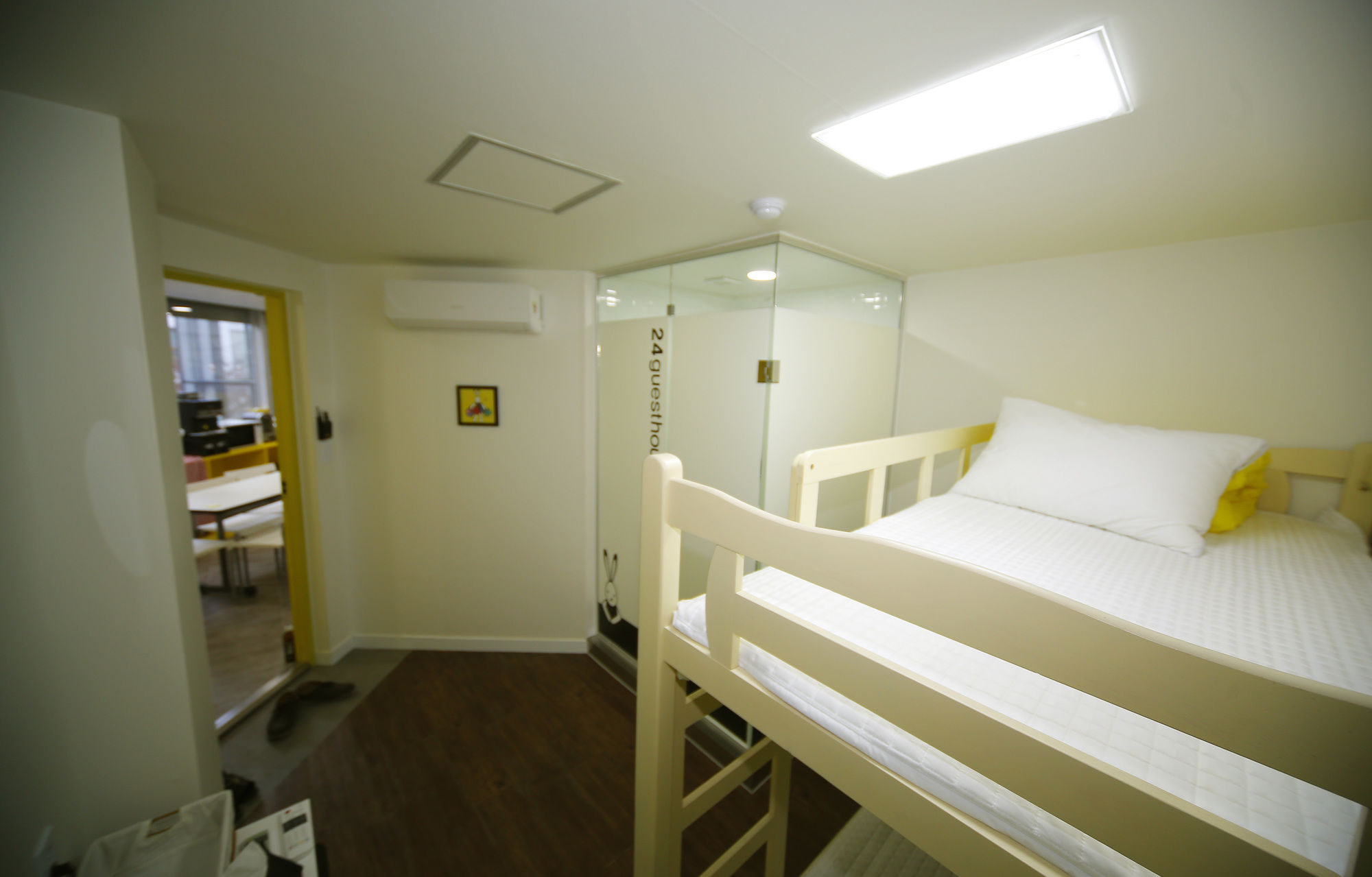 Фото 24 Guesthouse Seoul City Hall