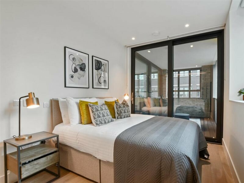 Фото Whitfield Street Residences by Q Apartments