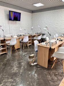 Vishnya studio (Antonava Street, 25А) ، صالون العناية بالأظافر