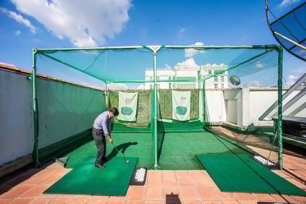 Фото Saigon Court Serviced Apartment