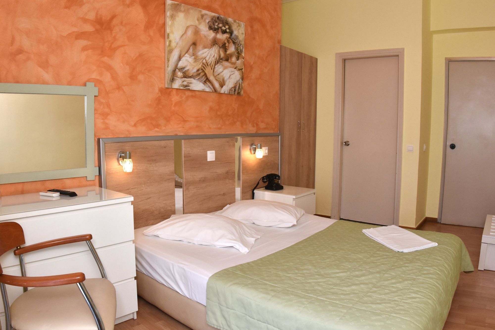 Фото Hotel Socrates