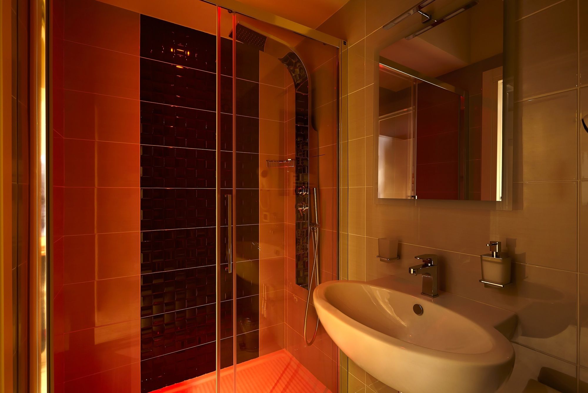 Фото Hospitality Hotel