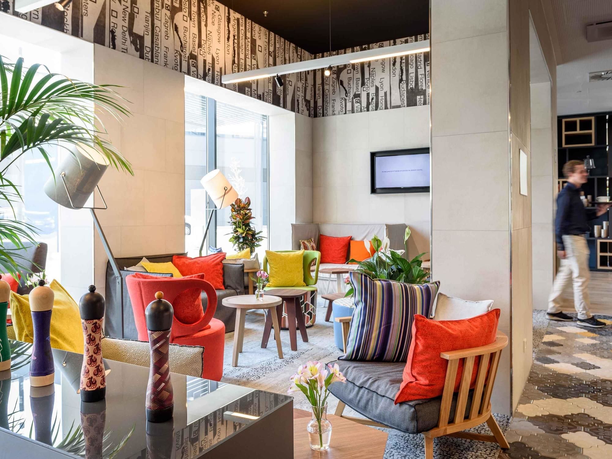 Фото Novotel Wien Hauptbahnhof