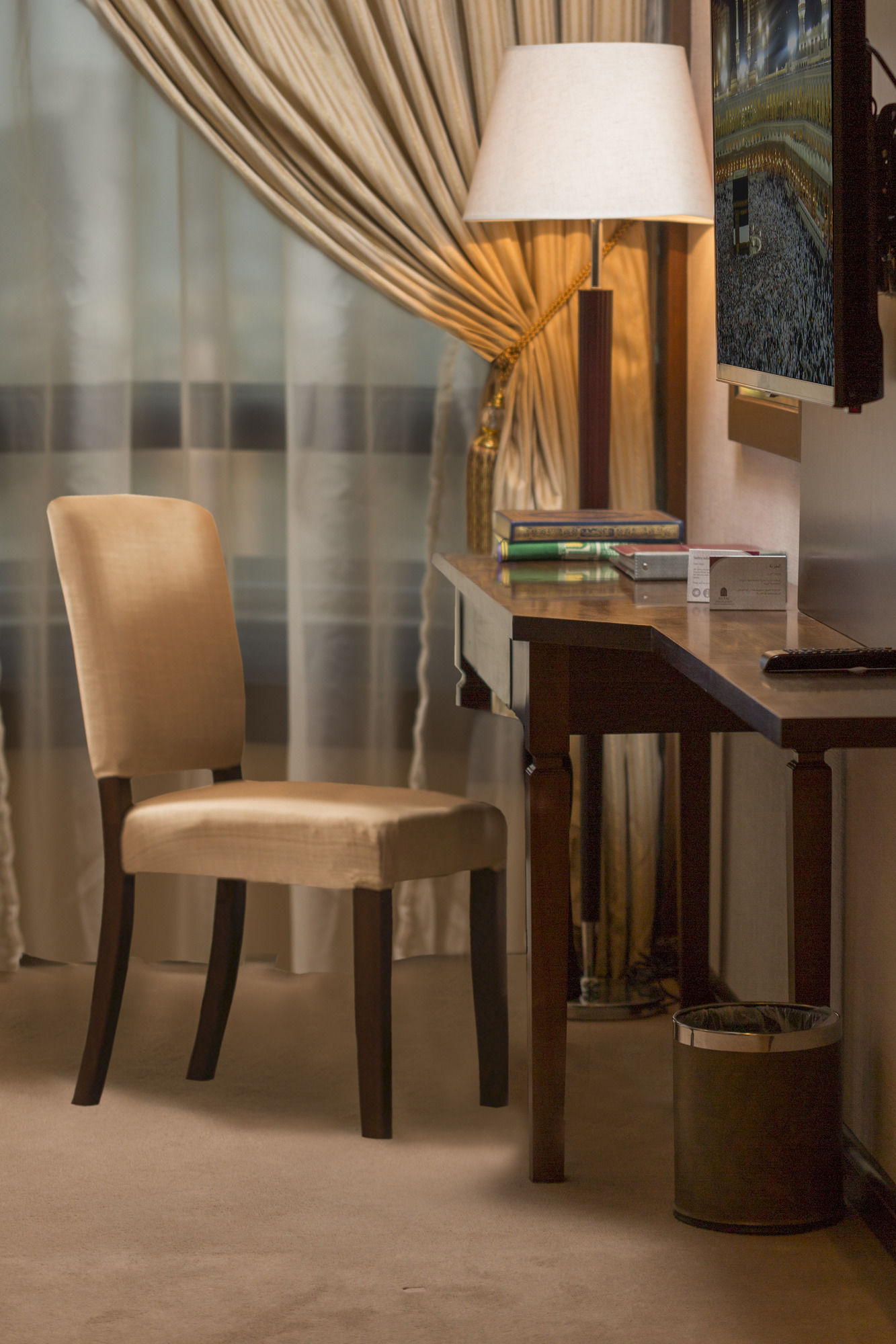 Фото Razana al Rawdha Makkah Hotel