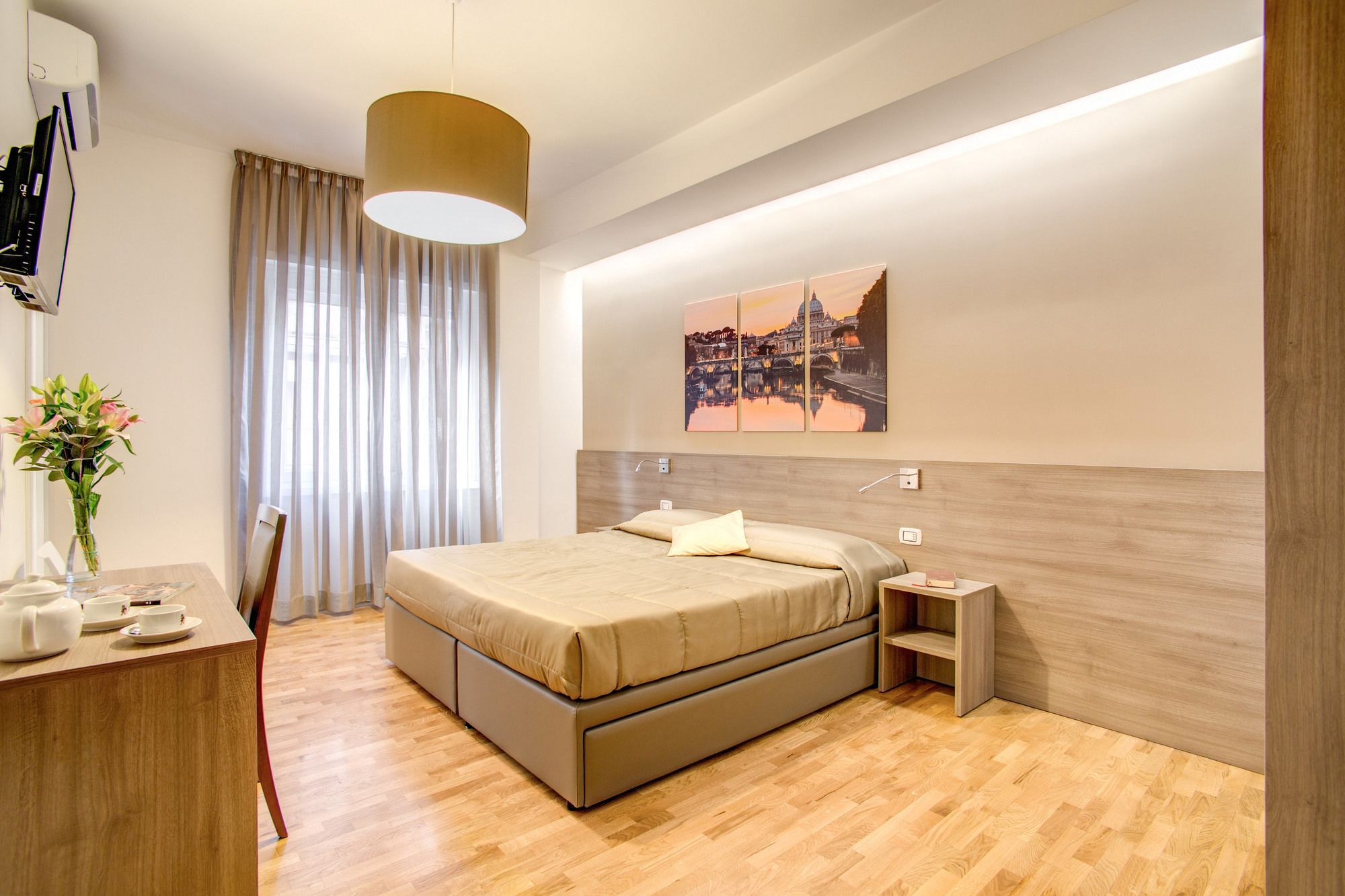 Фото Vatican Rooms Cipro