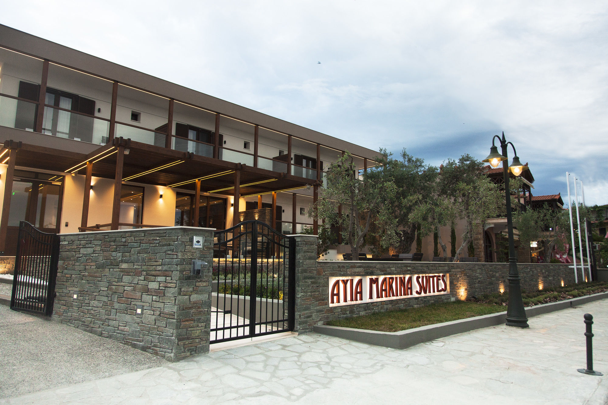 Фото Ayia Marina Suites