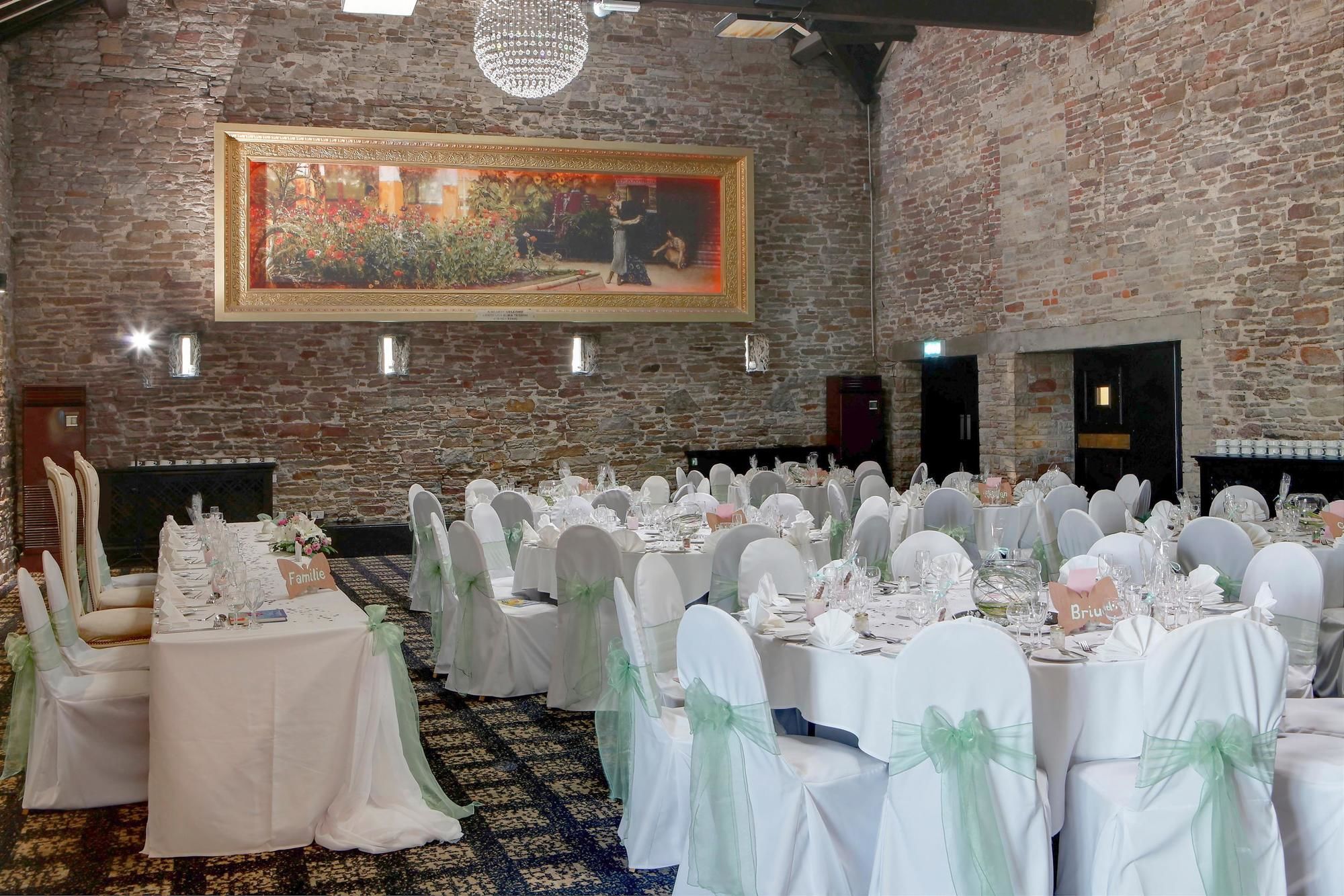 Фото Best Western Plus Lancashire Manor Hotel
