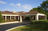 Фото Courtyard by Marriott Detroit Dearborn