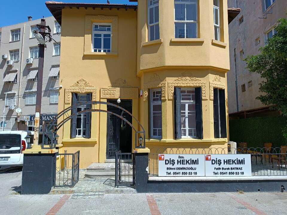 Clínica dental Dentist Bulent Demircioglu, Dentist Fatih Burak Batmaz, , foto