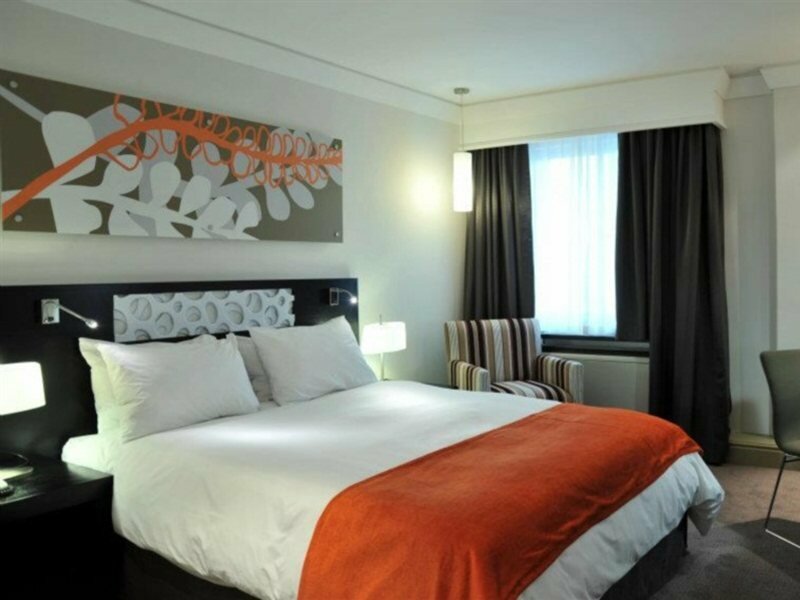 Фото Onomo Hotel Cape Town – Inn on the Square