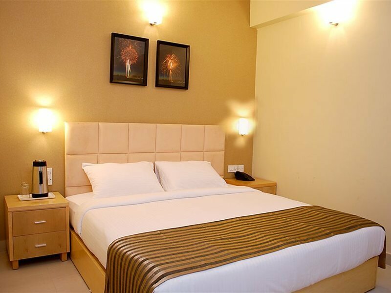 Фото Sandalwood Hotel & Retreat