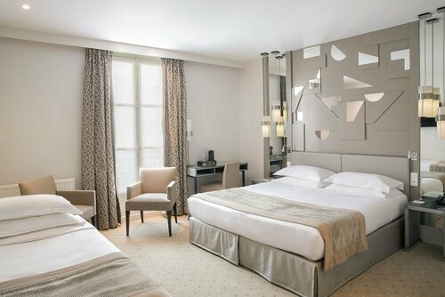 Гостиница Hôtel A La Villa des Artistes в Париже