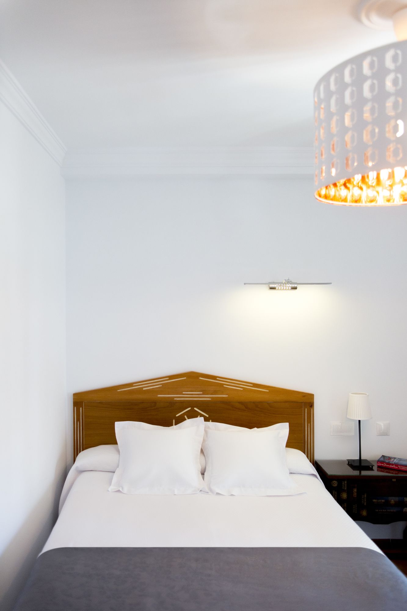 Фото Hostal Alhambra