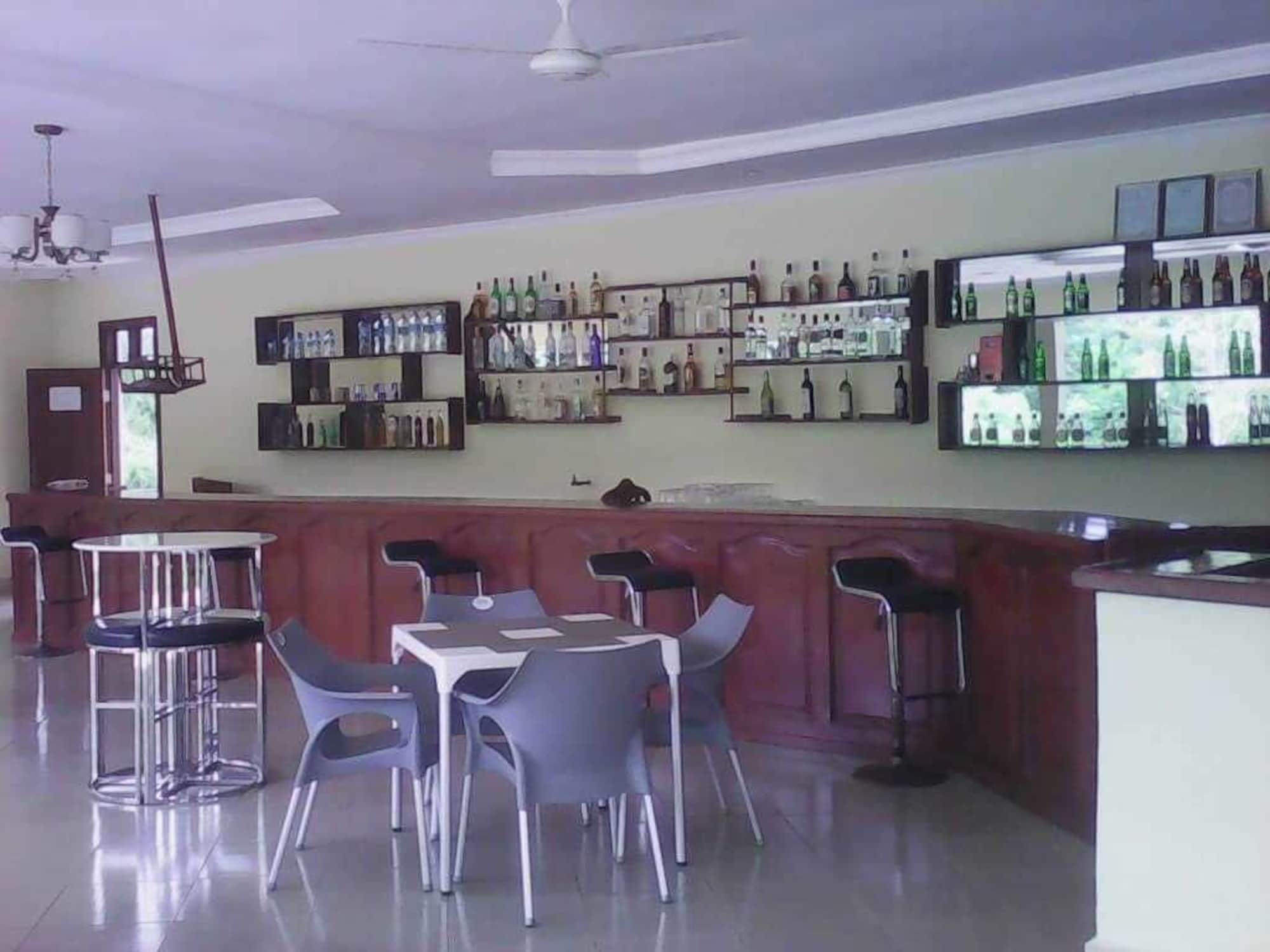 Фото Mikumi Resort Hotel