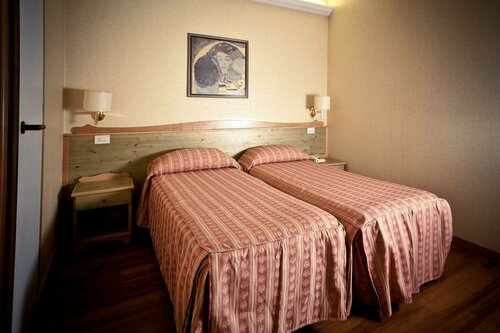 Гостиница Hotel Ambra Palace в Пескаре