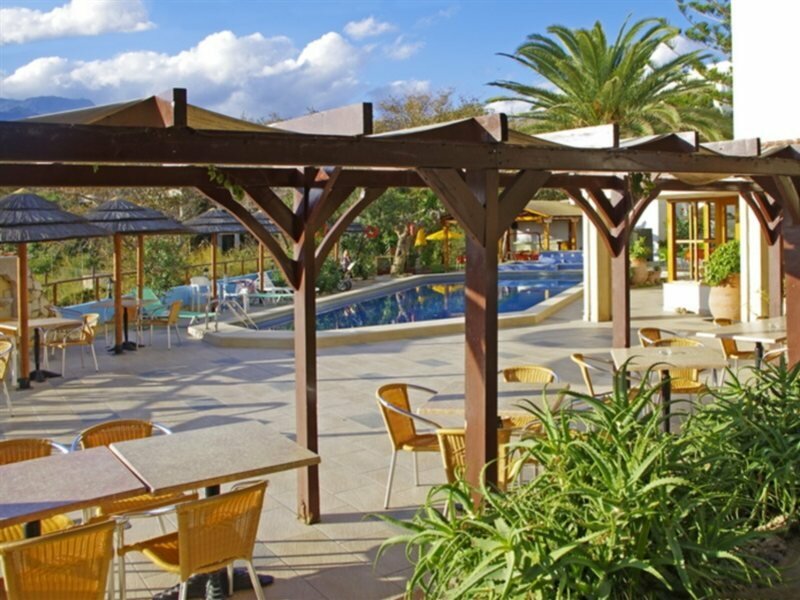 Фото South Coast Hotel