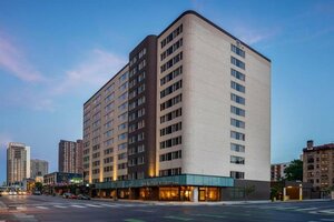 Гостиница DoubleTree Suites by Hilton Minneapolis