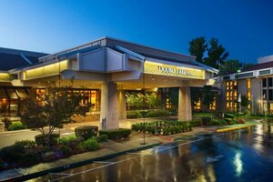 Гостиница Doubletree by Hilton Sacramento