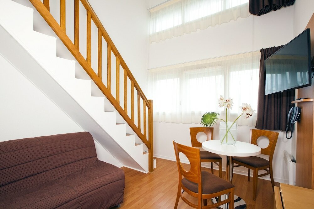 Фото Sejours & Affaires Nantes Ducs de Bretagne