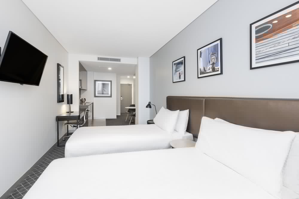 Фото Holiday Inn & Suites Sydney Bondi Junction, an Ihg Hotel