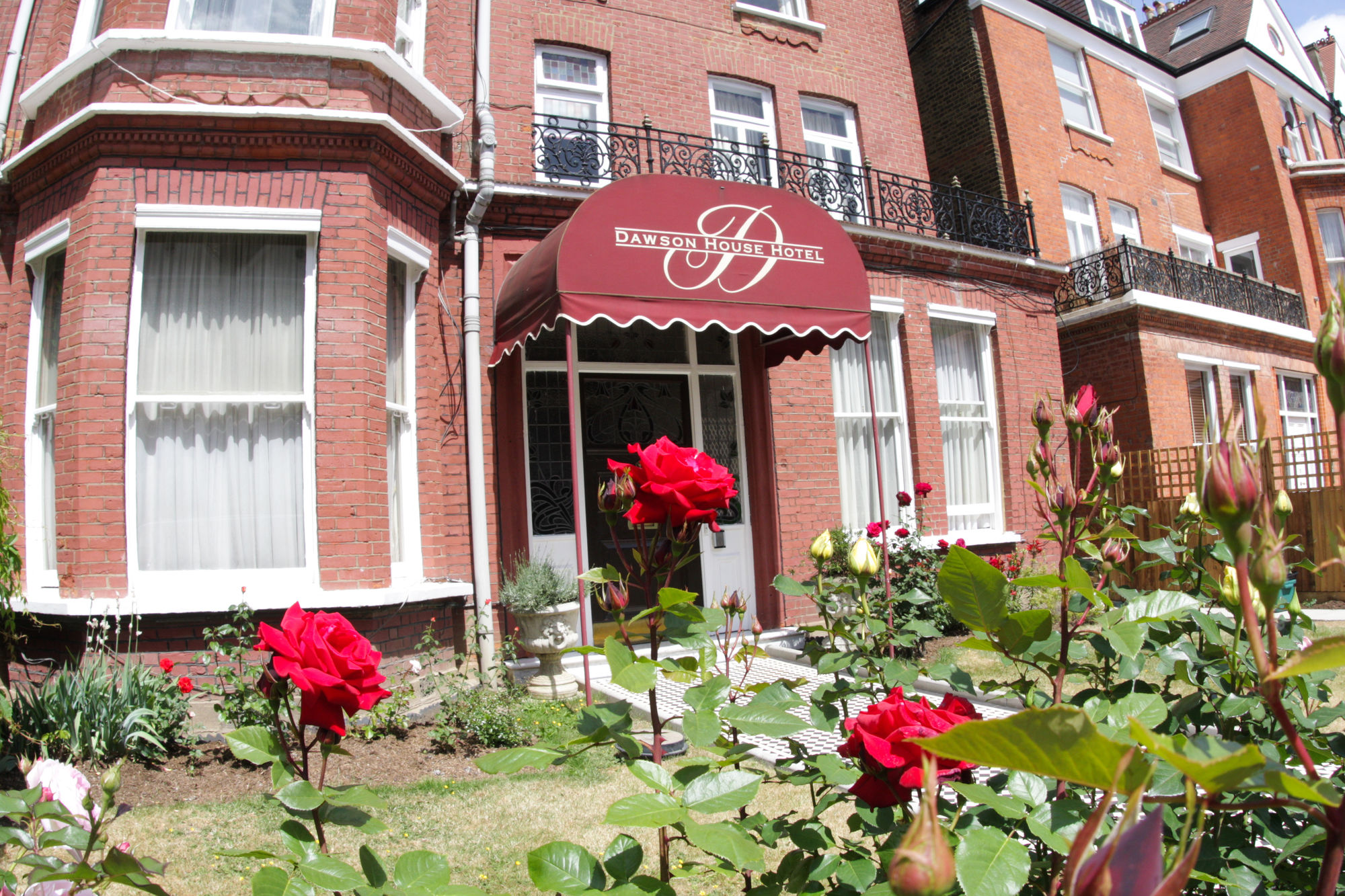 Фото отеля 3