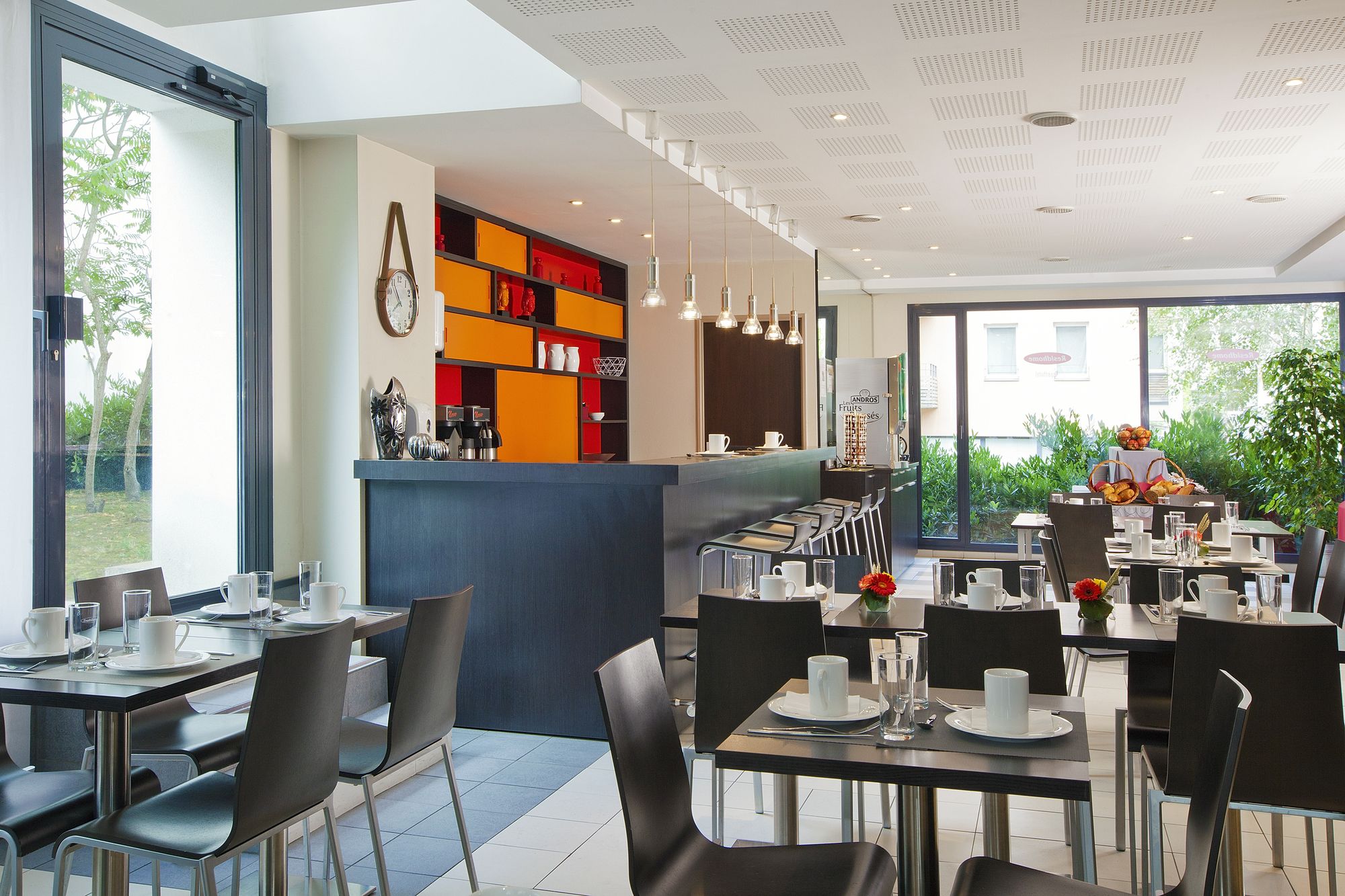 Фото Residhome Appart Hotel Nancy Lorraine