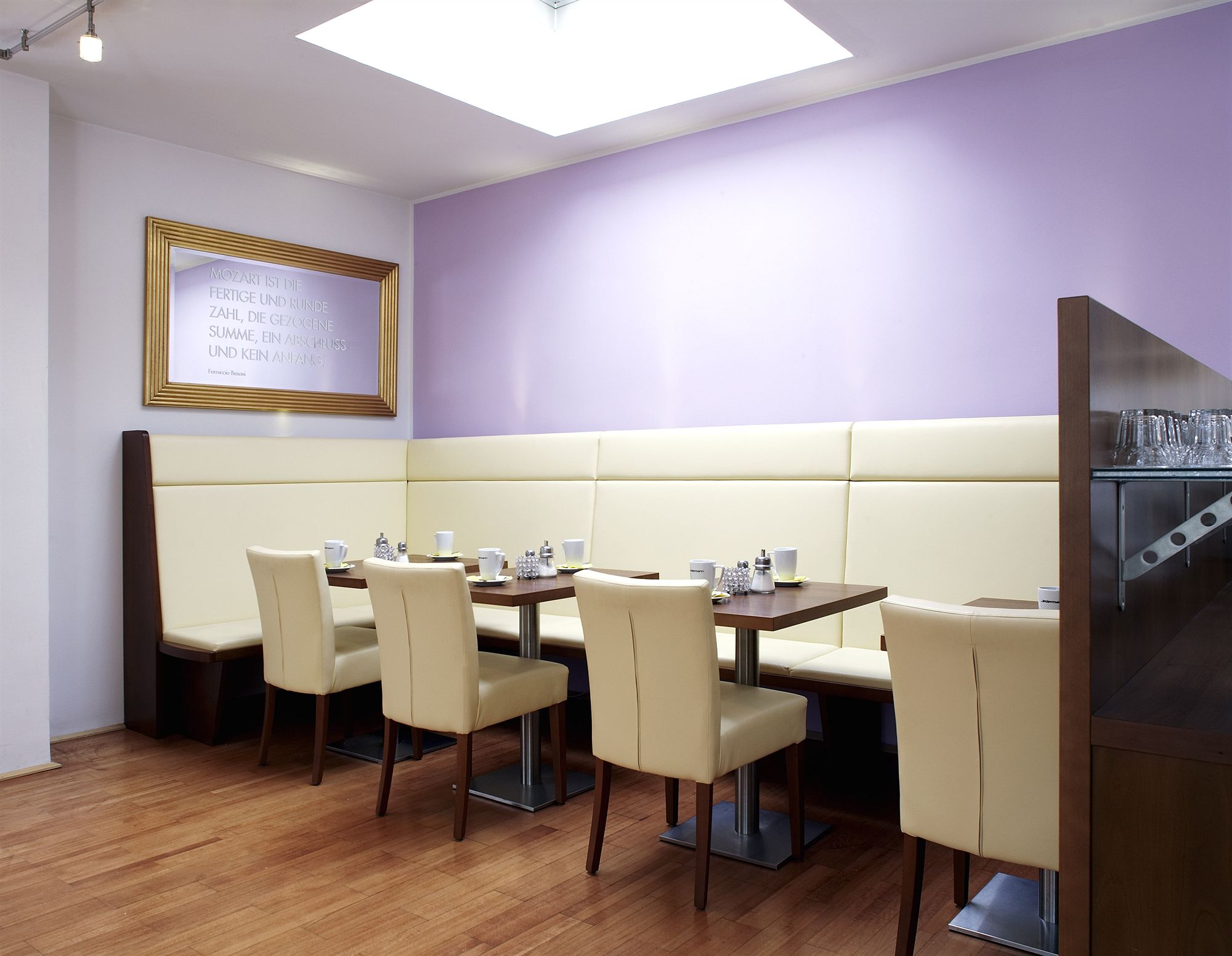 Фото Hotel Jedermann