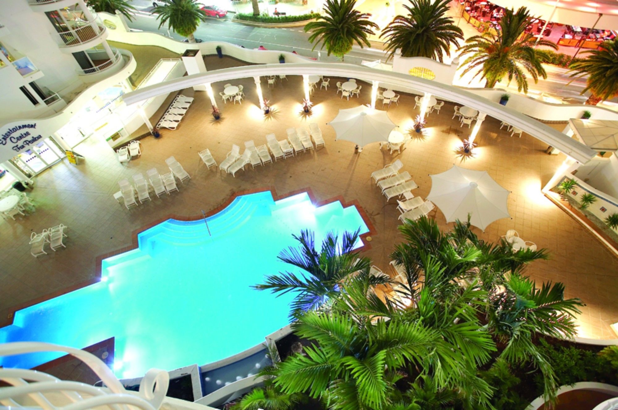 Фото Phoenician Resort