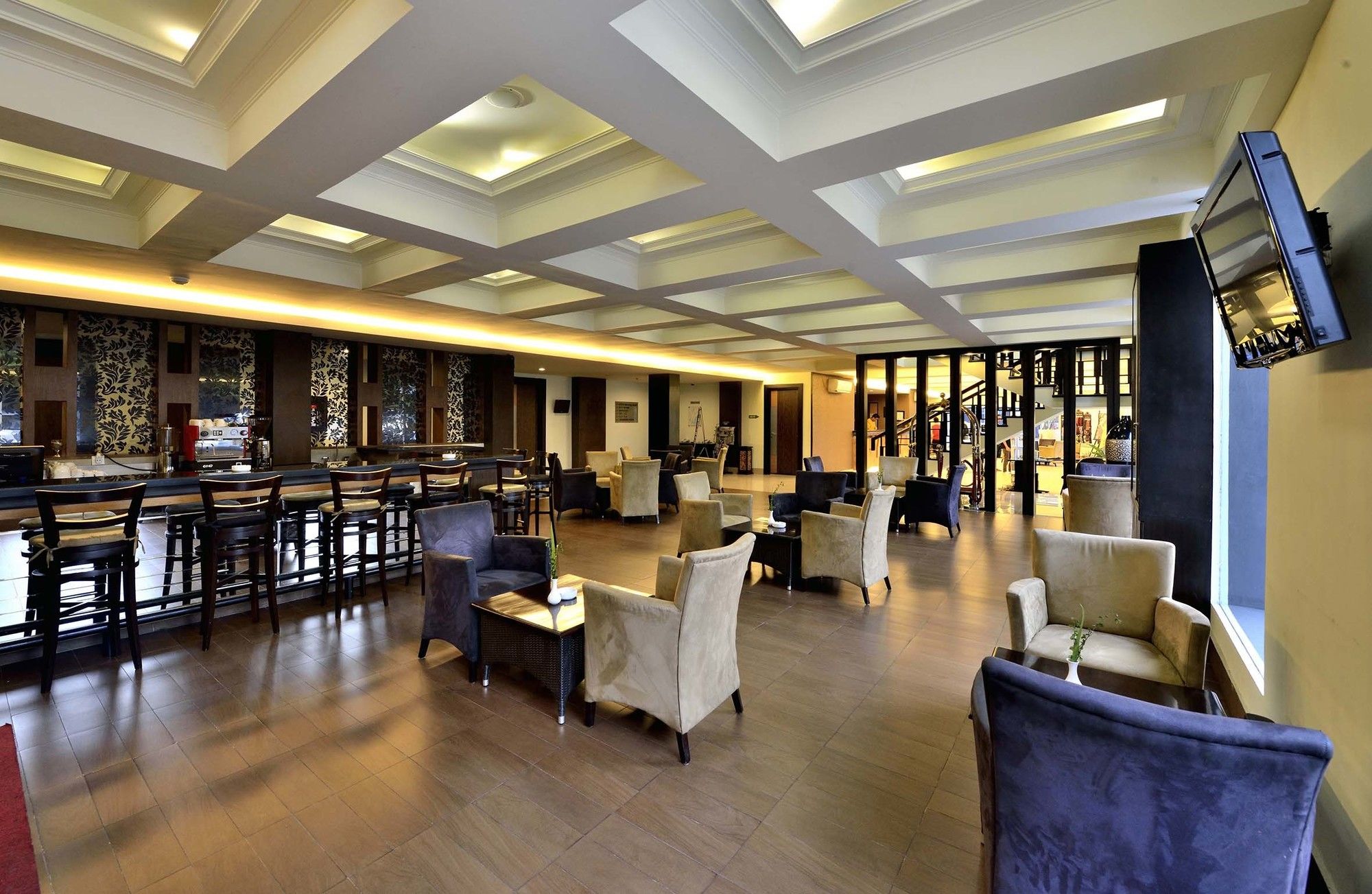 Фото Hotel Dafam Cilacap