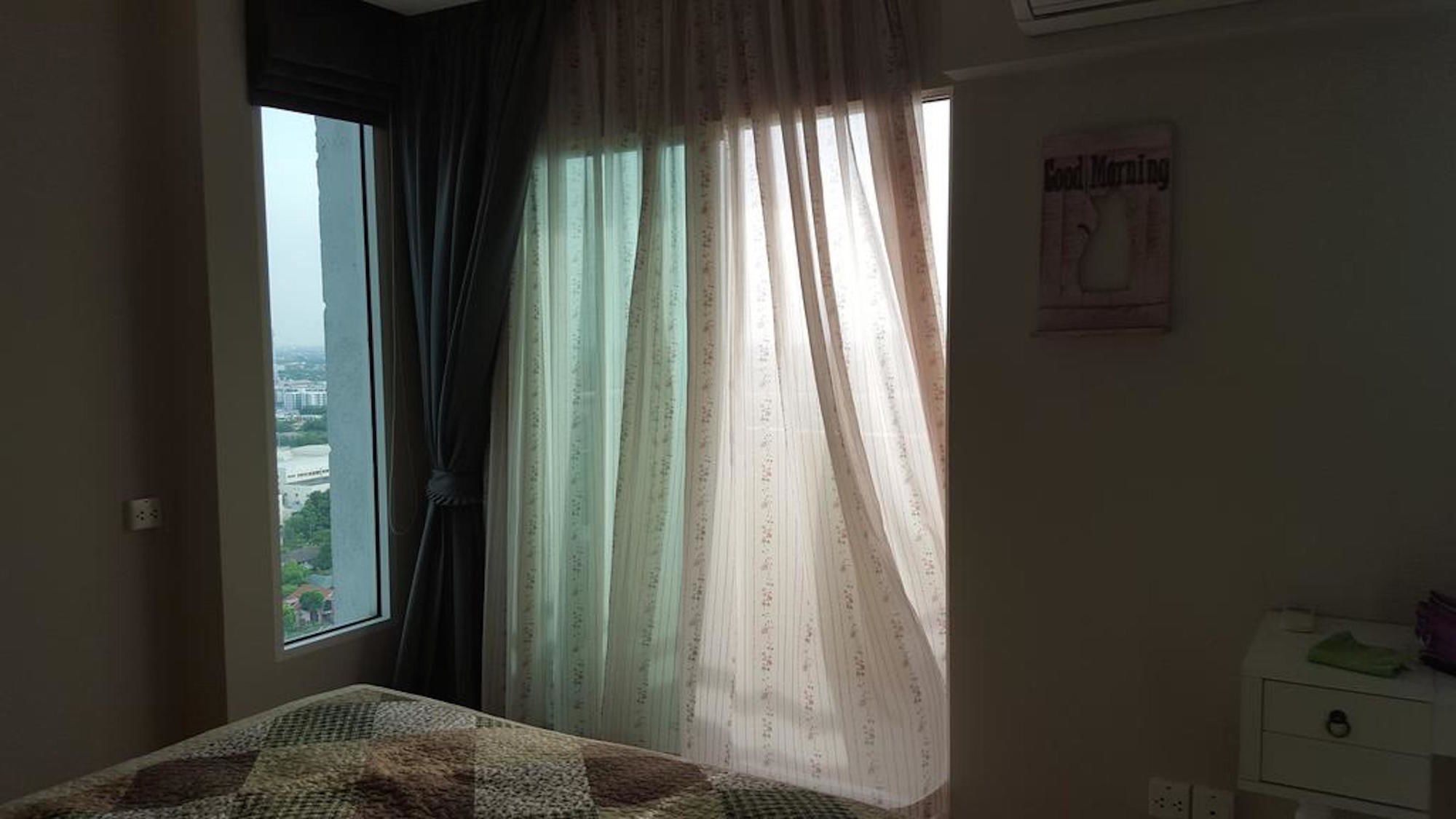 Фото Room Relax at Muang Thong Thani