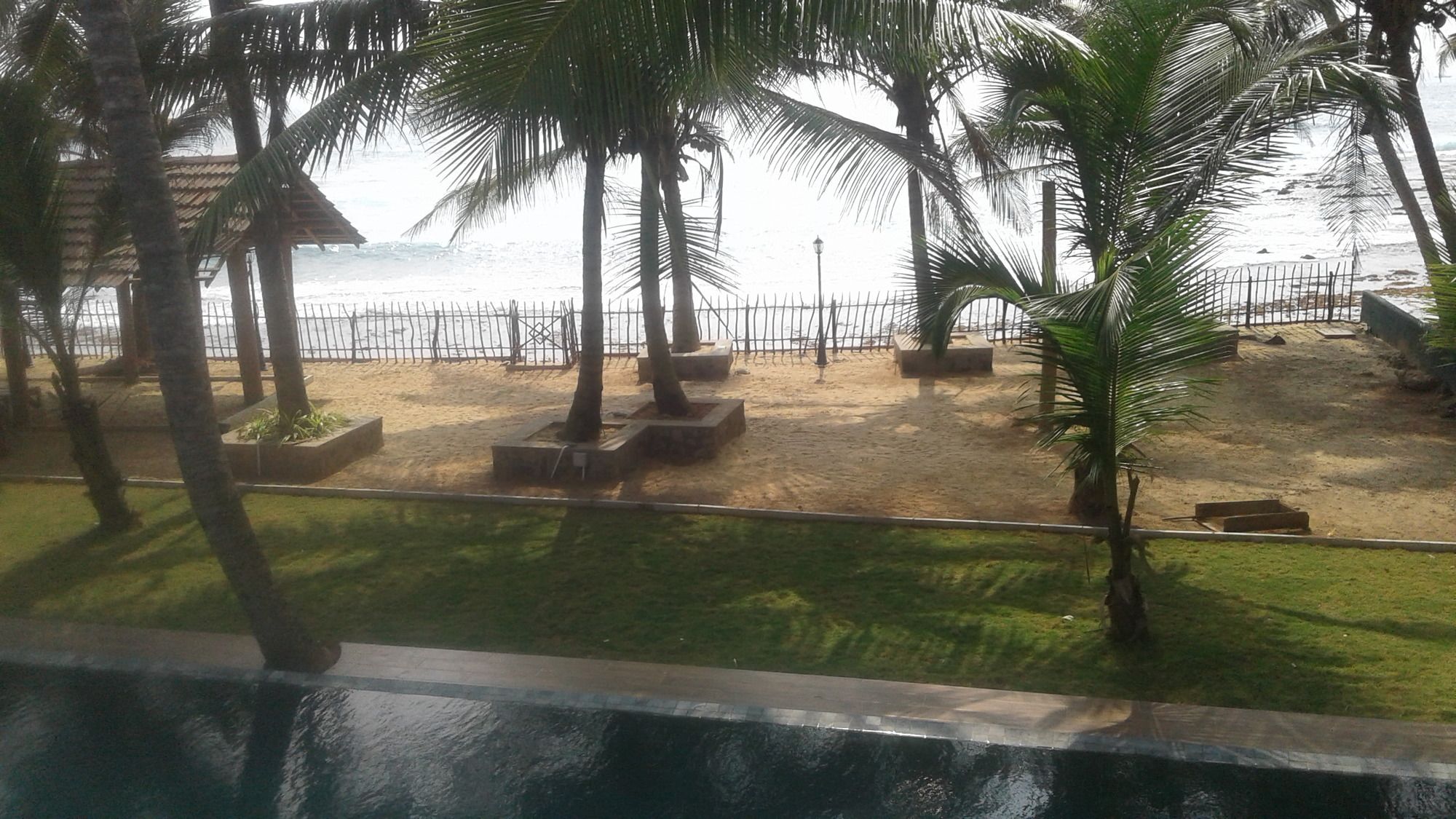 Фото Hikka FnR Villa