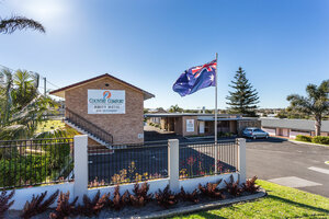 Гостиница Country Comfort Amity Motel Albany