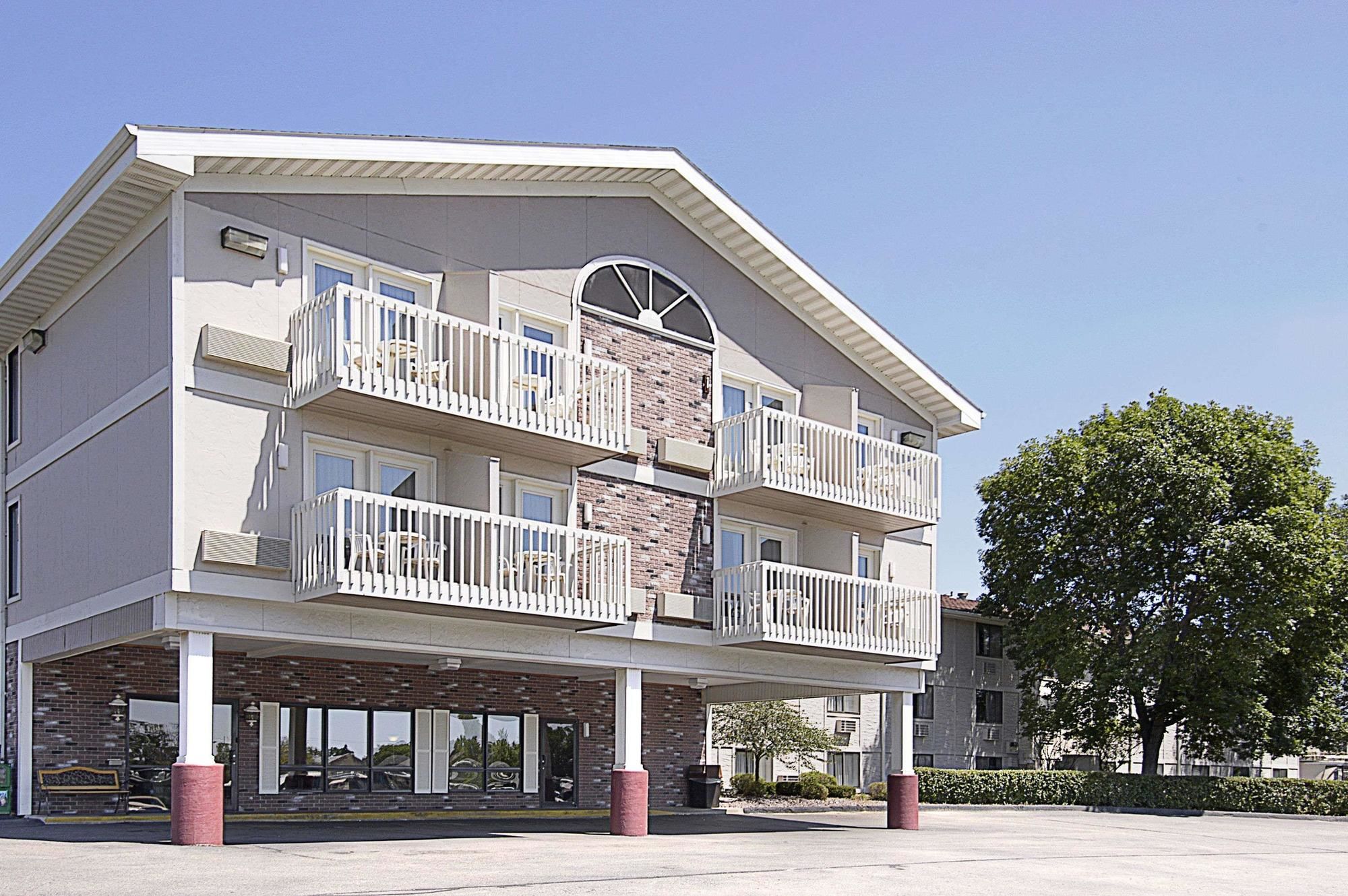 Фото отеля 3