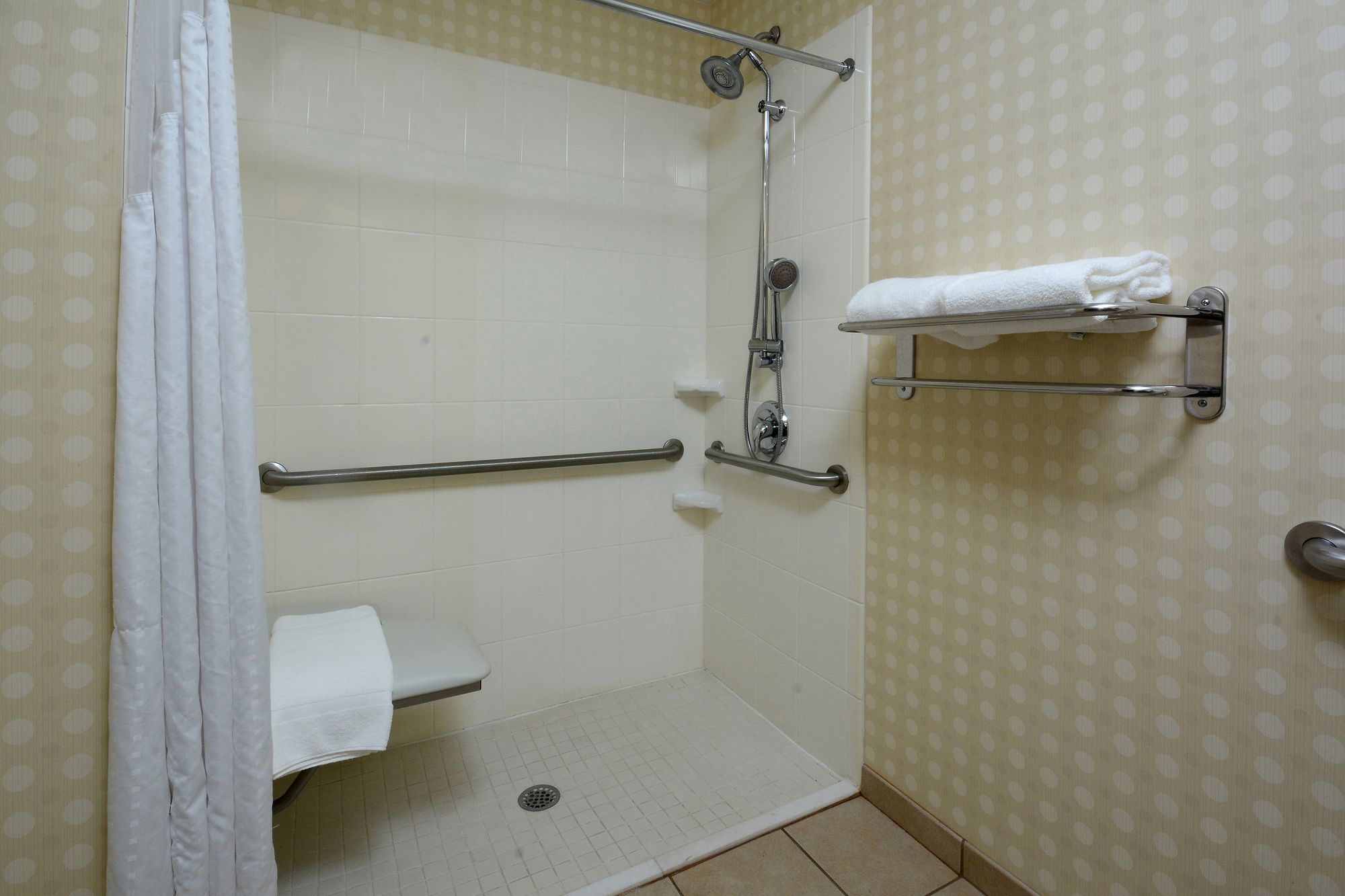 Фото Holiday Inn Express Lynchburg, an Ihg Hotel