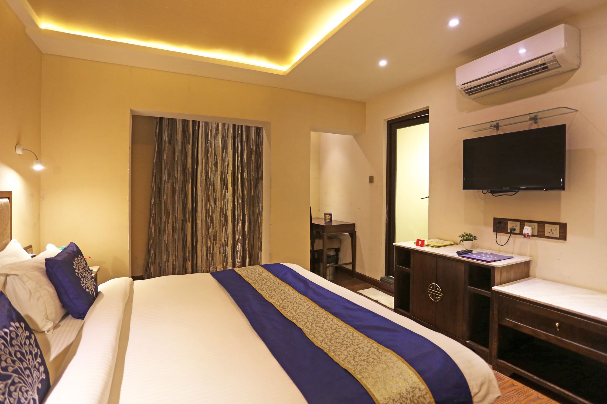 Фото Divinity by Audra Hotels